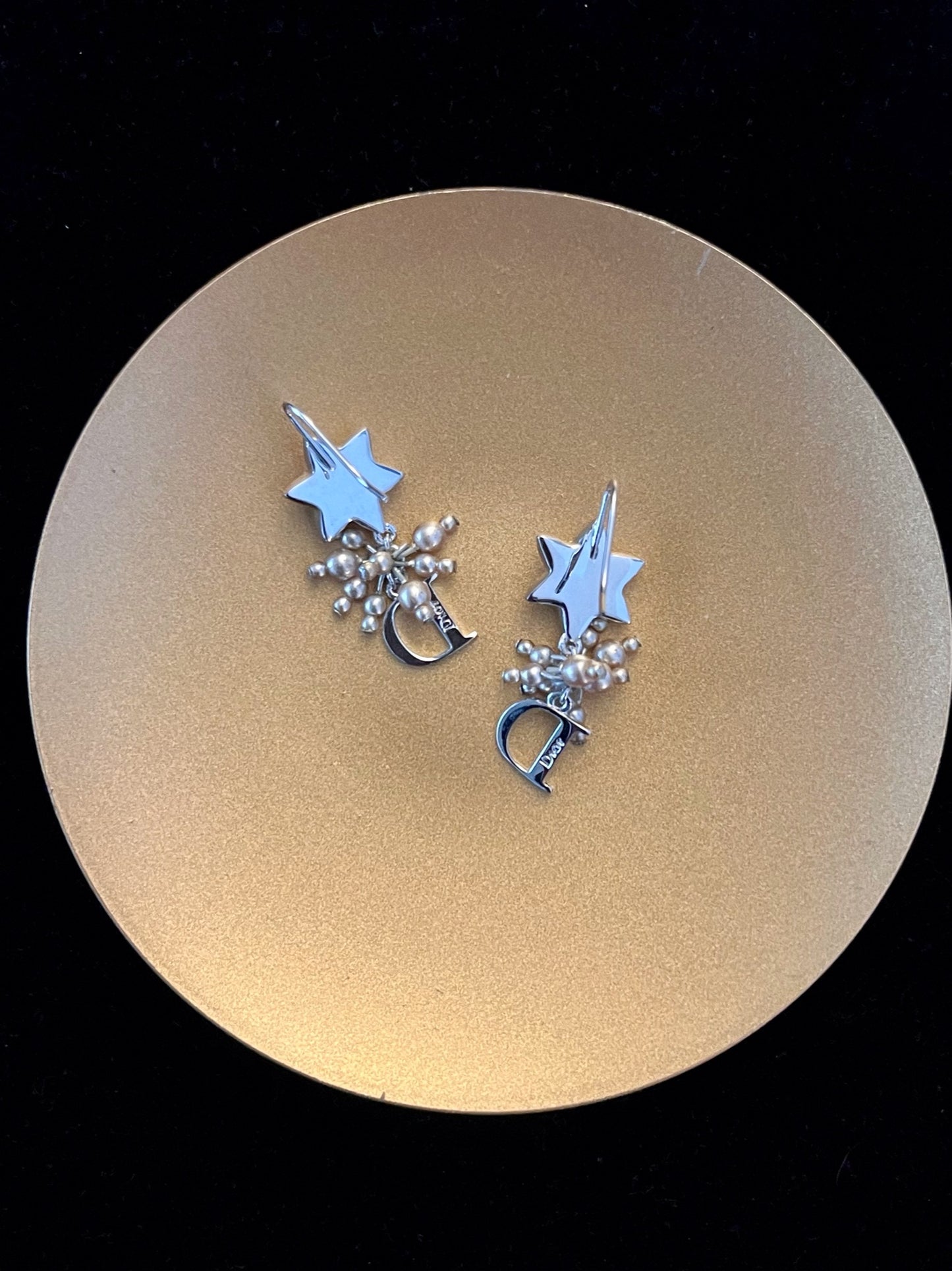 Vintage Dior Blush Pearl Star Letter Drop Earrings – Silver Tone