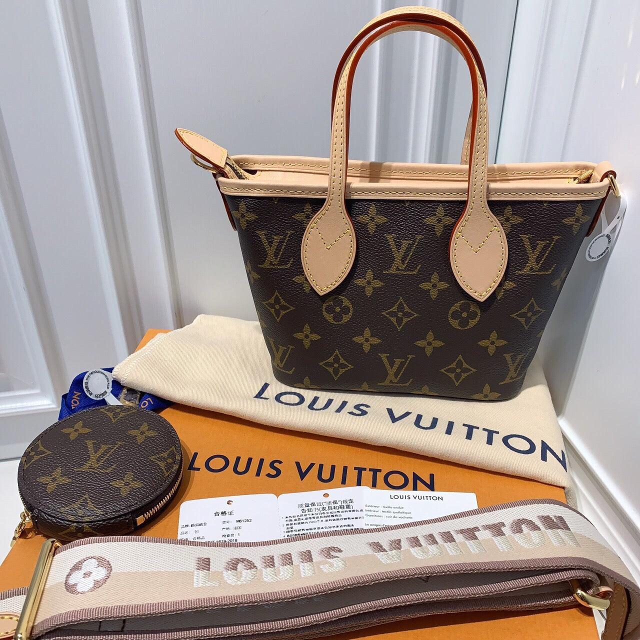 Louis Vuitton Neverfull BB Canvas Tote – Monogram