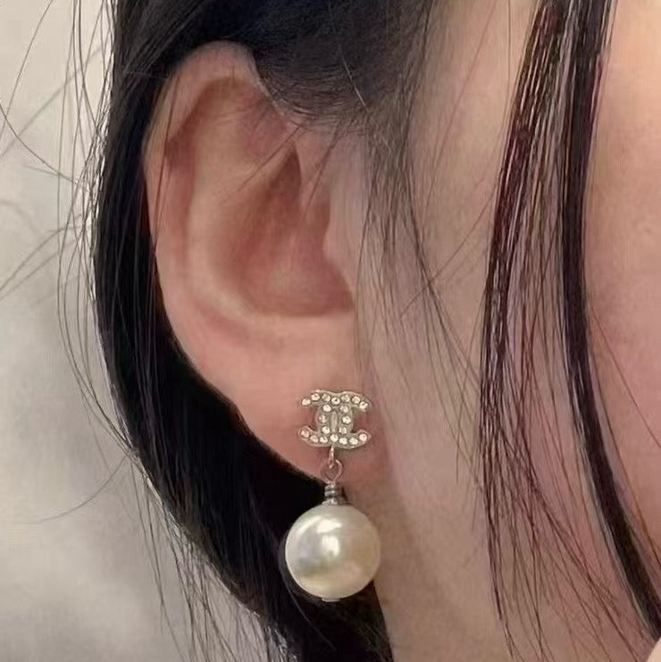 Chanel Classic CC Pearls Earrings