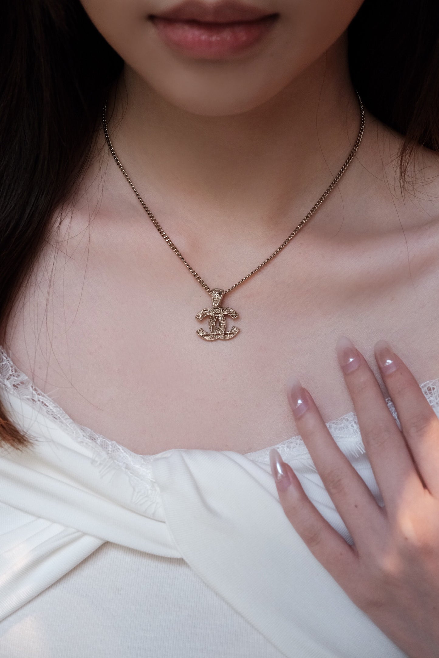 Chanel 2014 Vintage Filigree CC Pendant Necklace