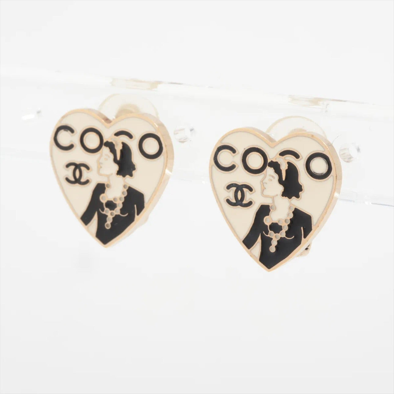 Chanel 2006 Heart-Shaped "Coco" Cameo Ear Clips