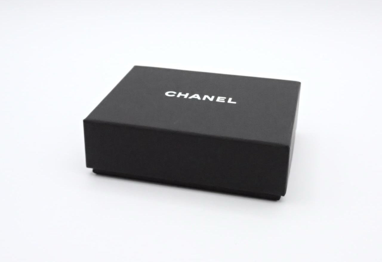 Chanel 2010 Crystal CC Stud Ear clips– Silver Tone