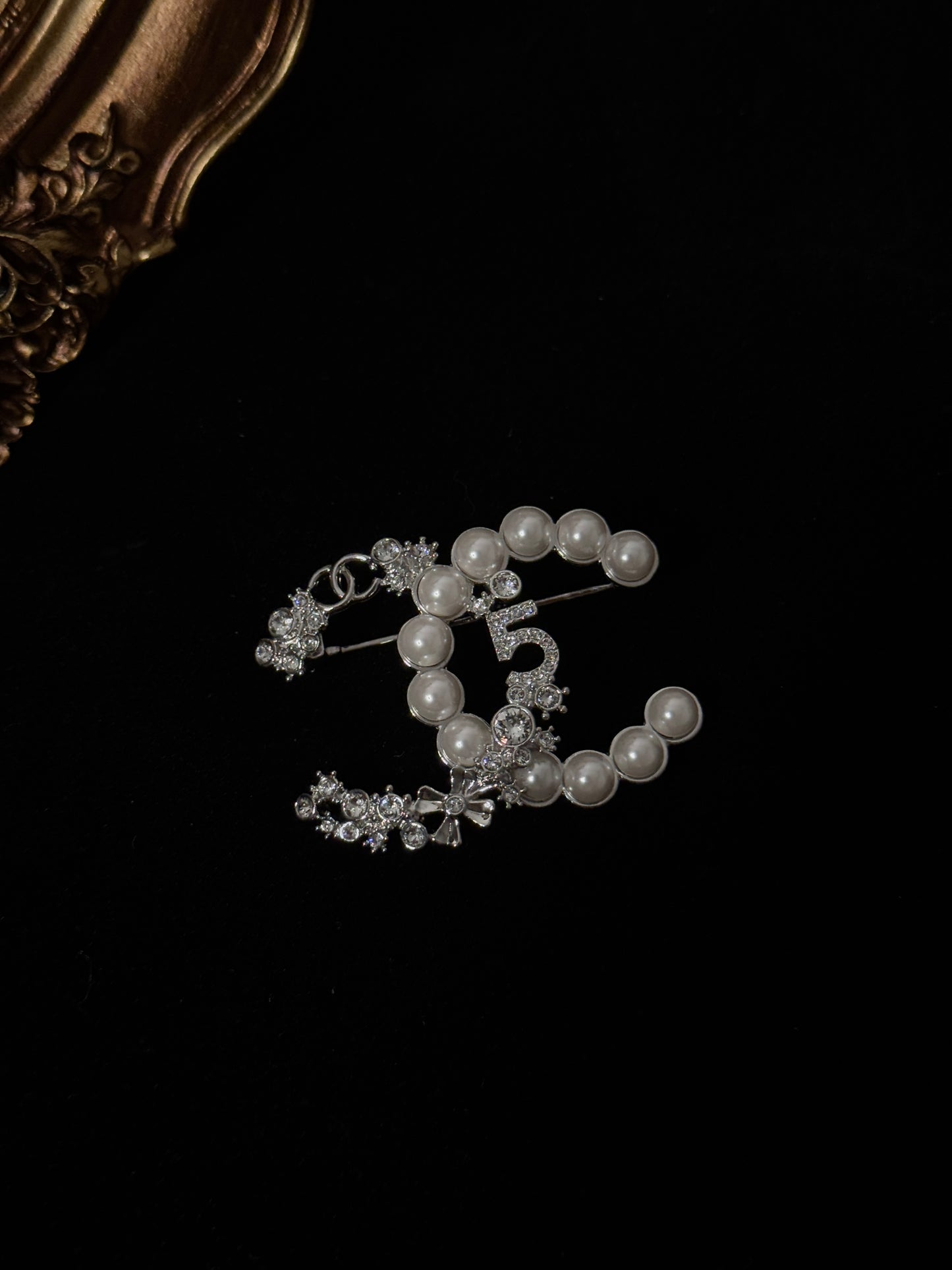 Chanel 2023 Metal No.5 Crystal CC Silver Brooch