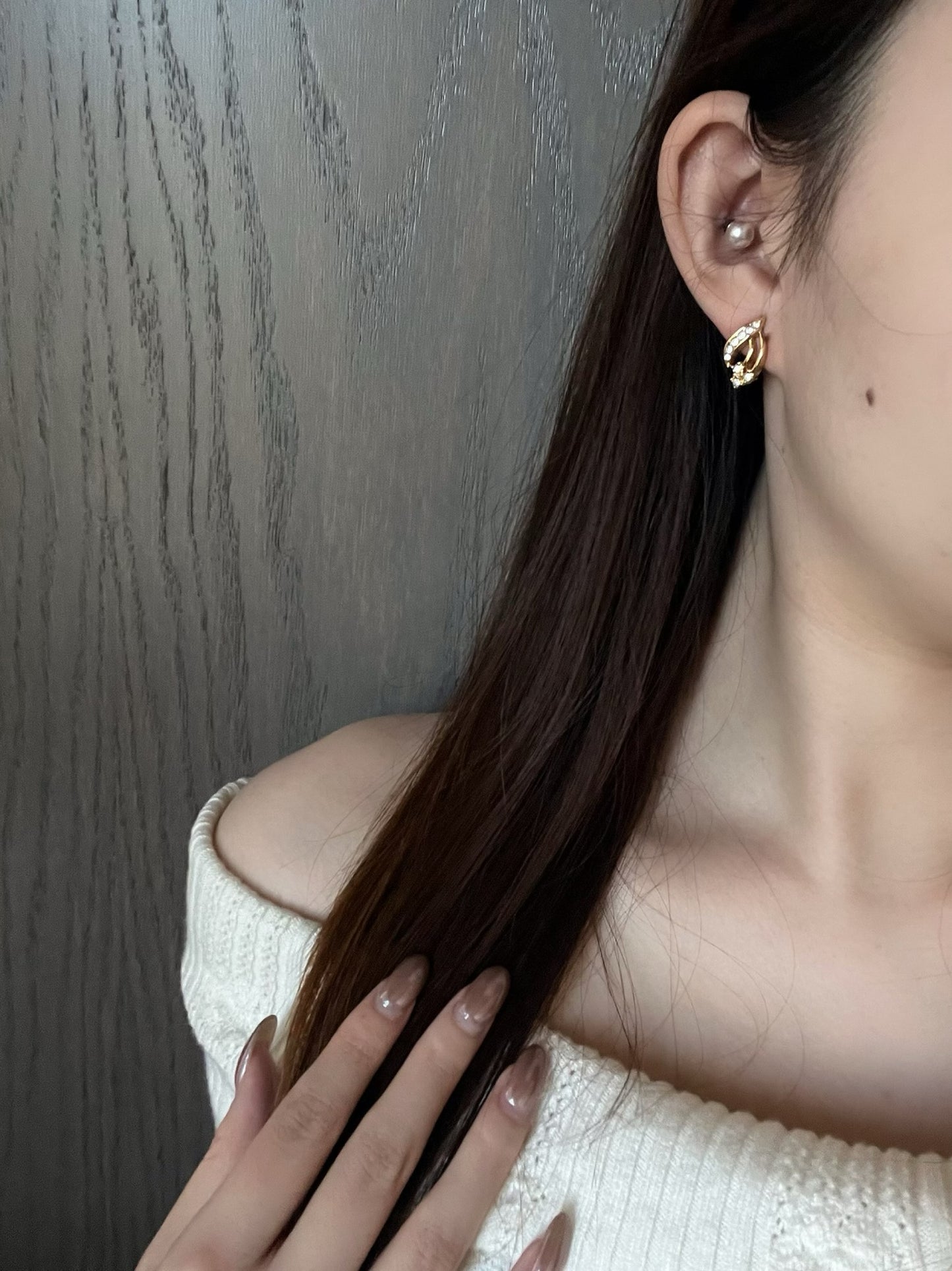 Vintage Dior Gold Leaf Crystal Double Hoop Ear Clips