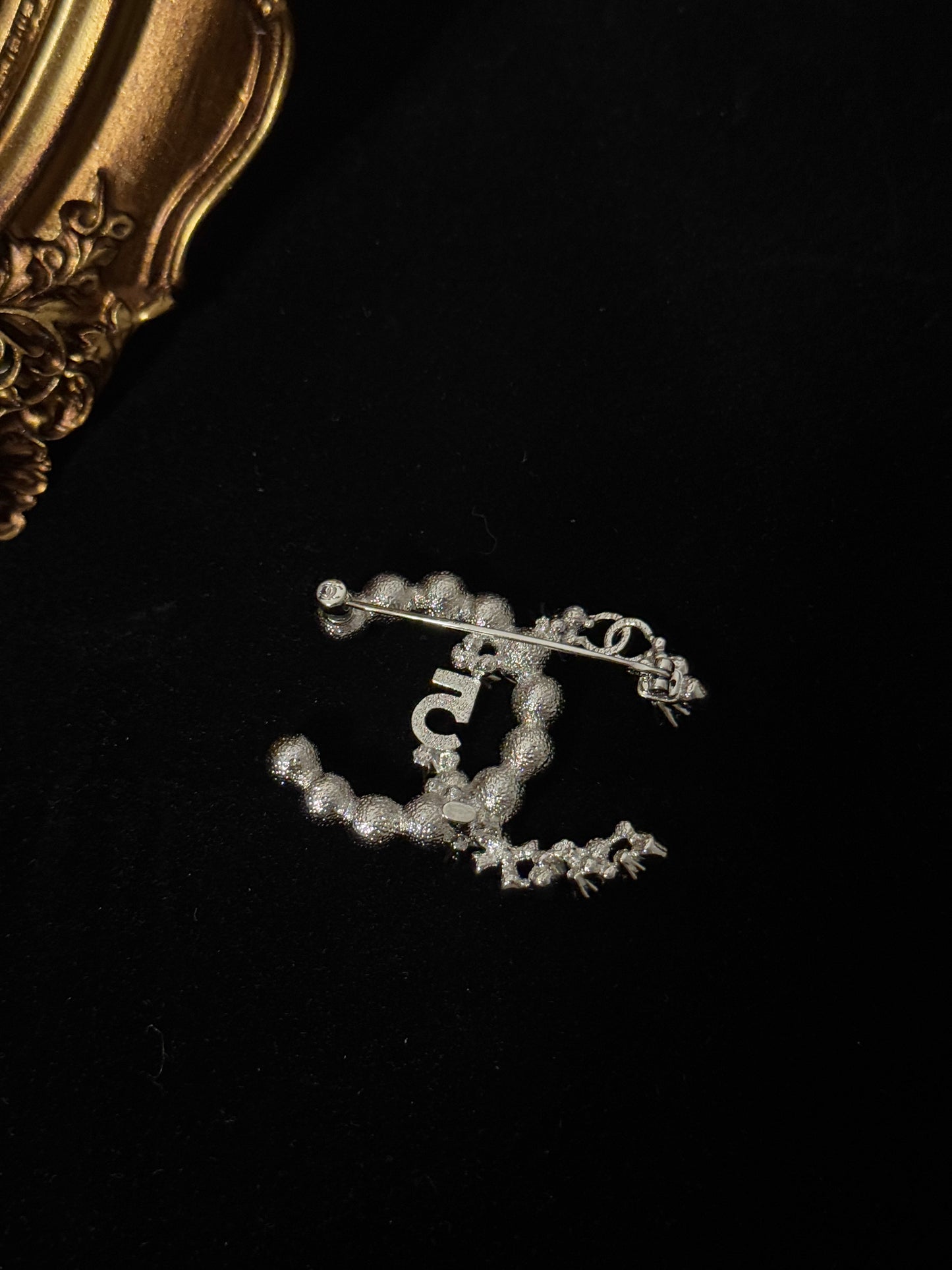 Chanel 2023 Metal No.5 Crystal CC Silver Brooch