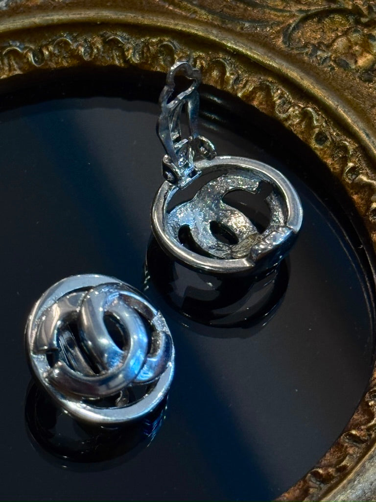 Chanel 2000s Silver Interlocking CC Ear Clips