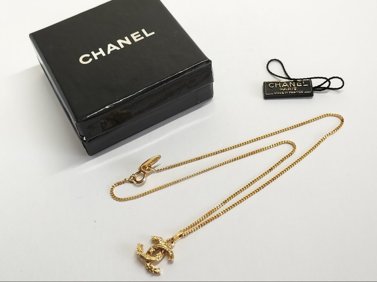 Chanel 1990s Vintage Gold CC Pendant Necklace