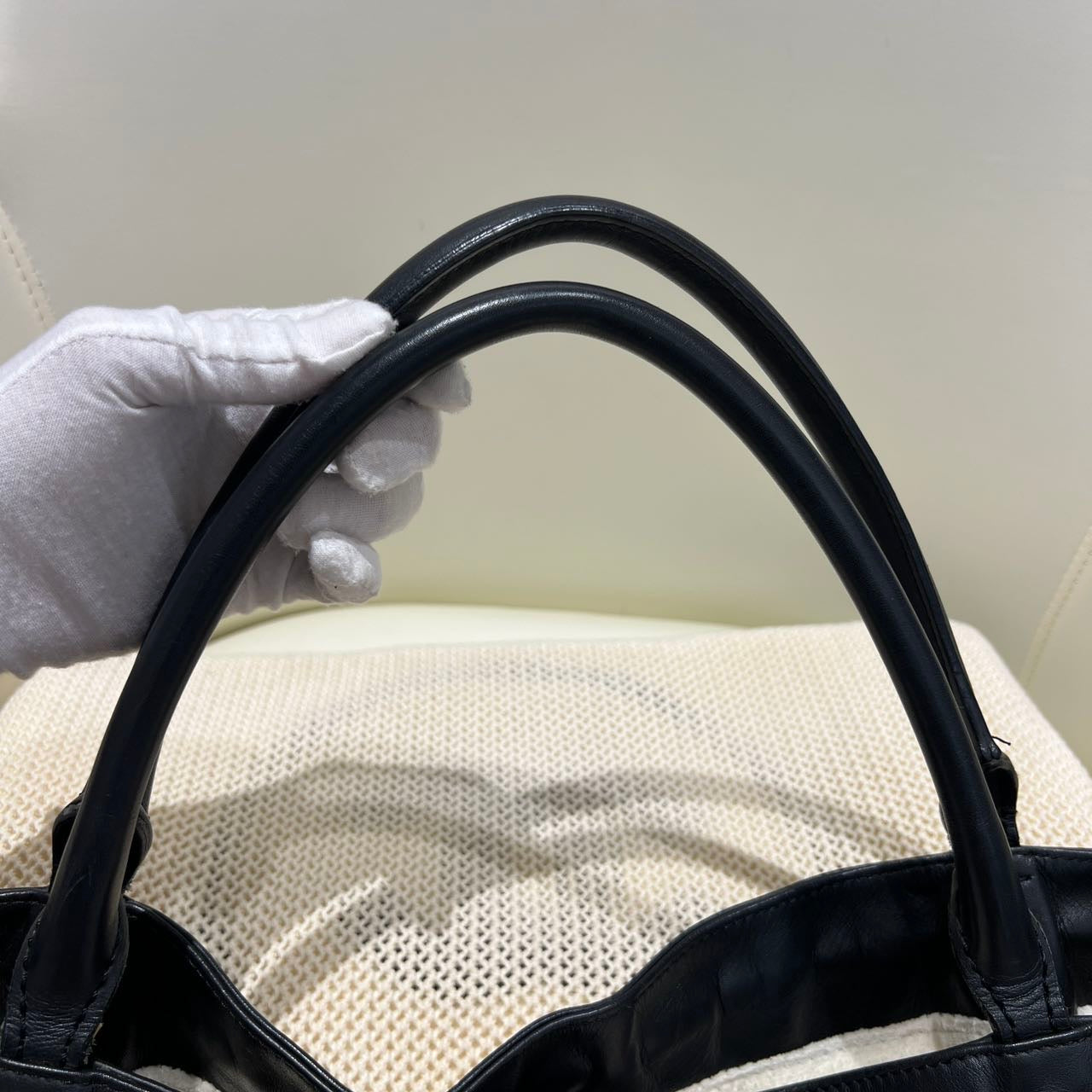 CHANEL Ivory Mesh & Leather Market Tote with Pouch