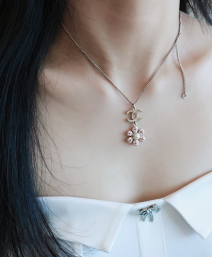Chanel 2018 Pink Enamel Flower & Pearl CC Logo Necklace