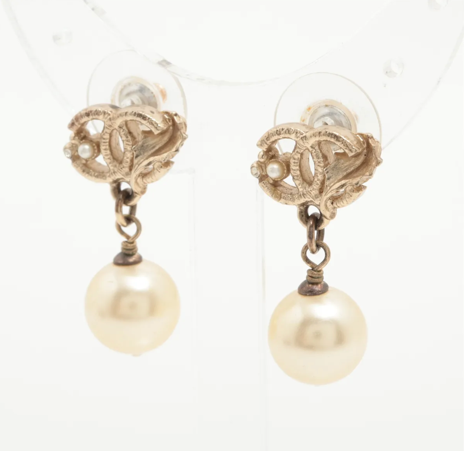 Chanel 2011 Vintage CC Pearl Drop Earrings