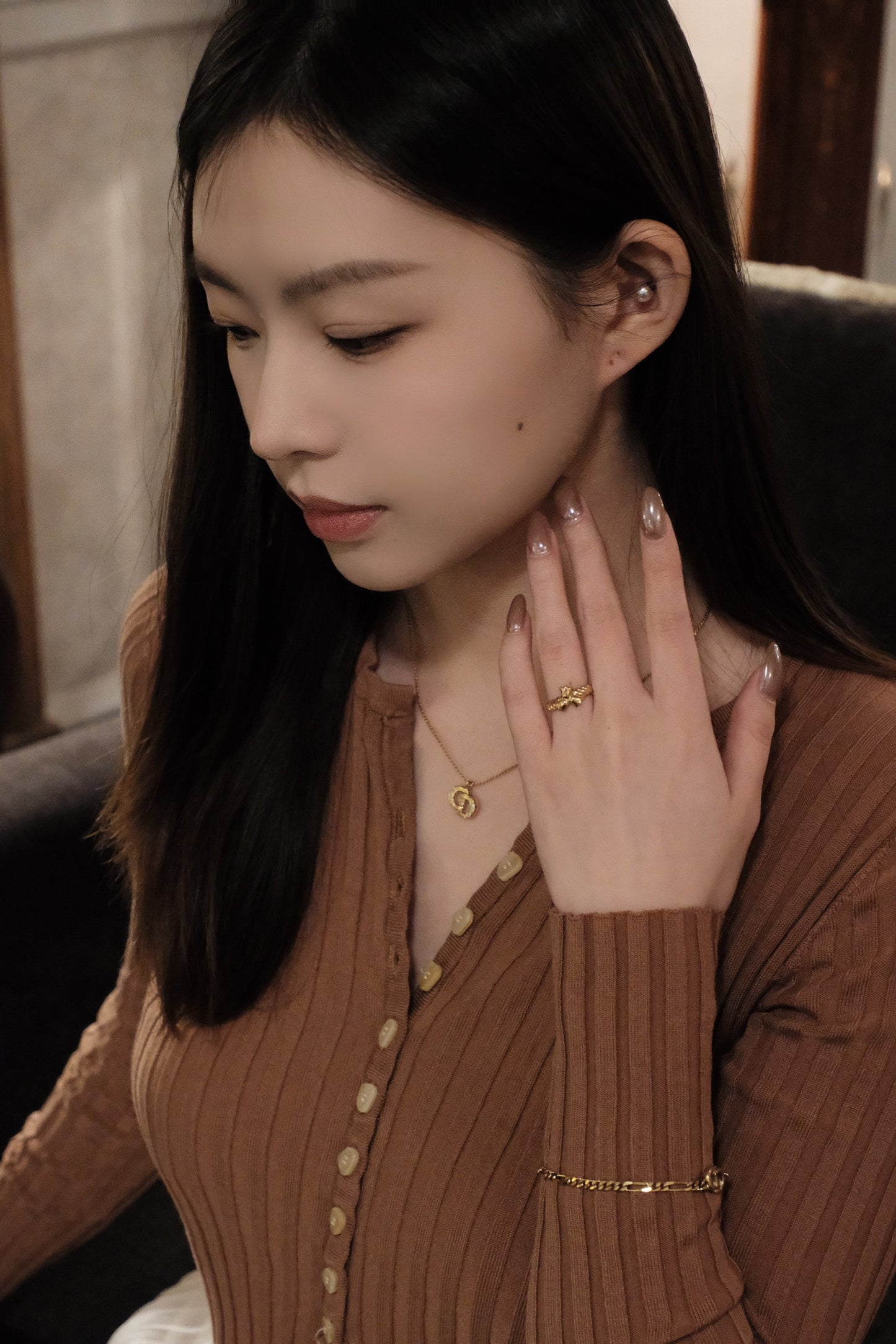 Dior Vintage 18K Gold Ribbon Knot Ring