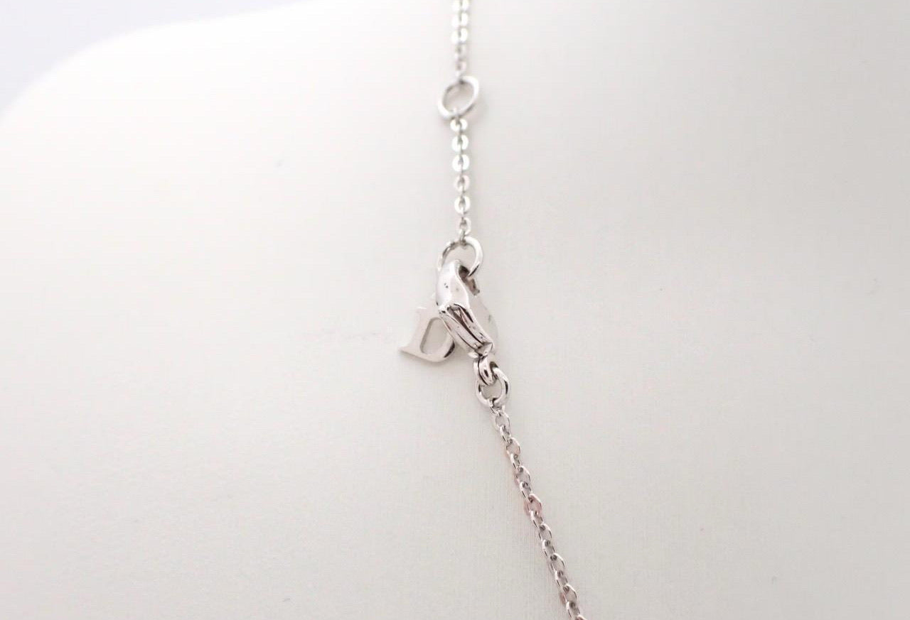 Dior Crystal Leaf Drop Necklace – Silver Tone