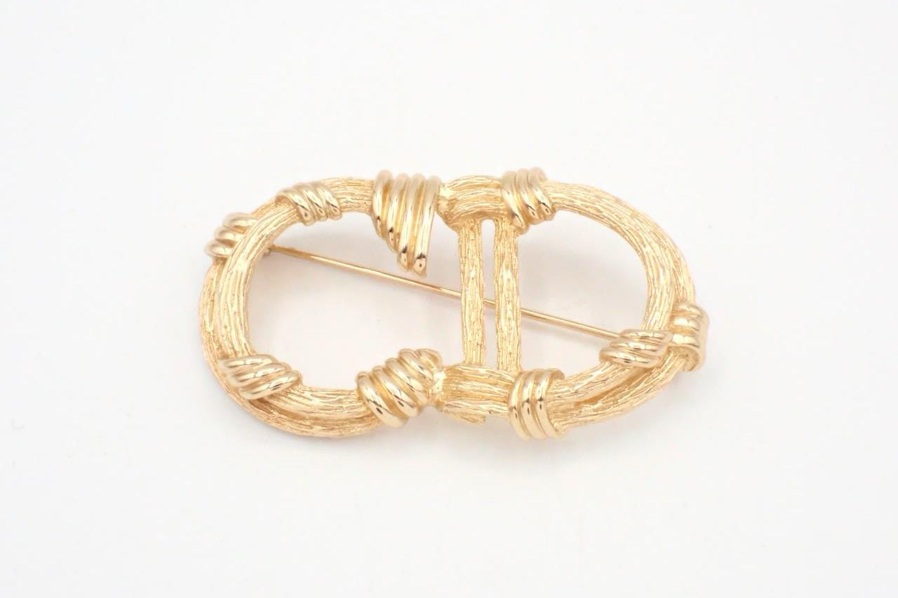 Vintage Dior Textured Double Oval Brooch – Gold Tone