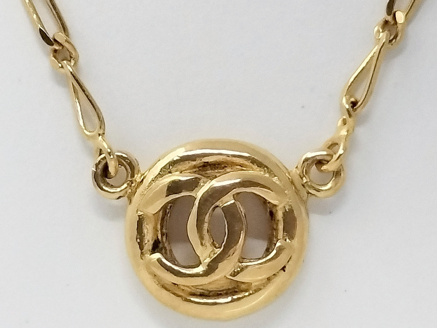 Chanel 1983 Gold-Plated Double C Adjustable Choker