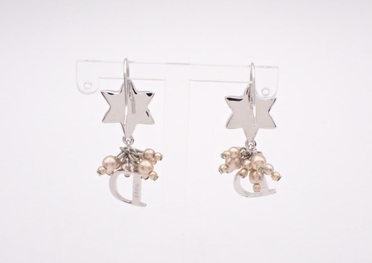 Vintage Dior Blush Pearl Star Letter Drop Earrings – Silver Tone