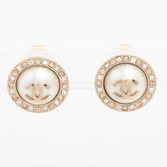 Chanel 2018 Pearl & Crystal CC Round Earrings