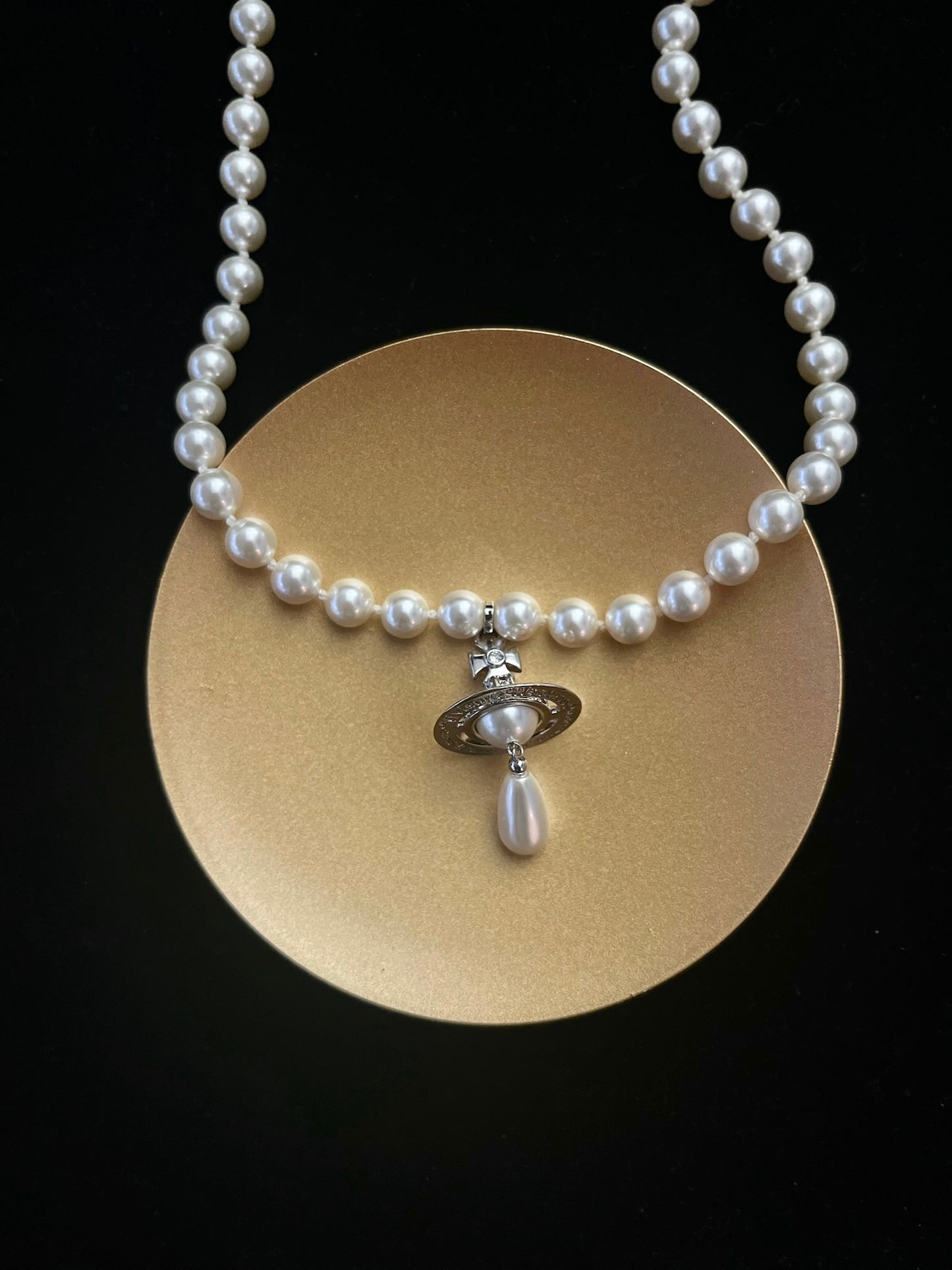 Vivienne Westwood Eternal Pearl Teardrop Choker