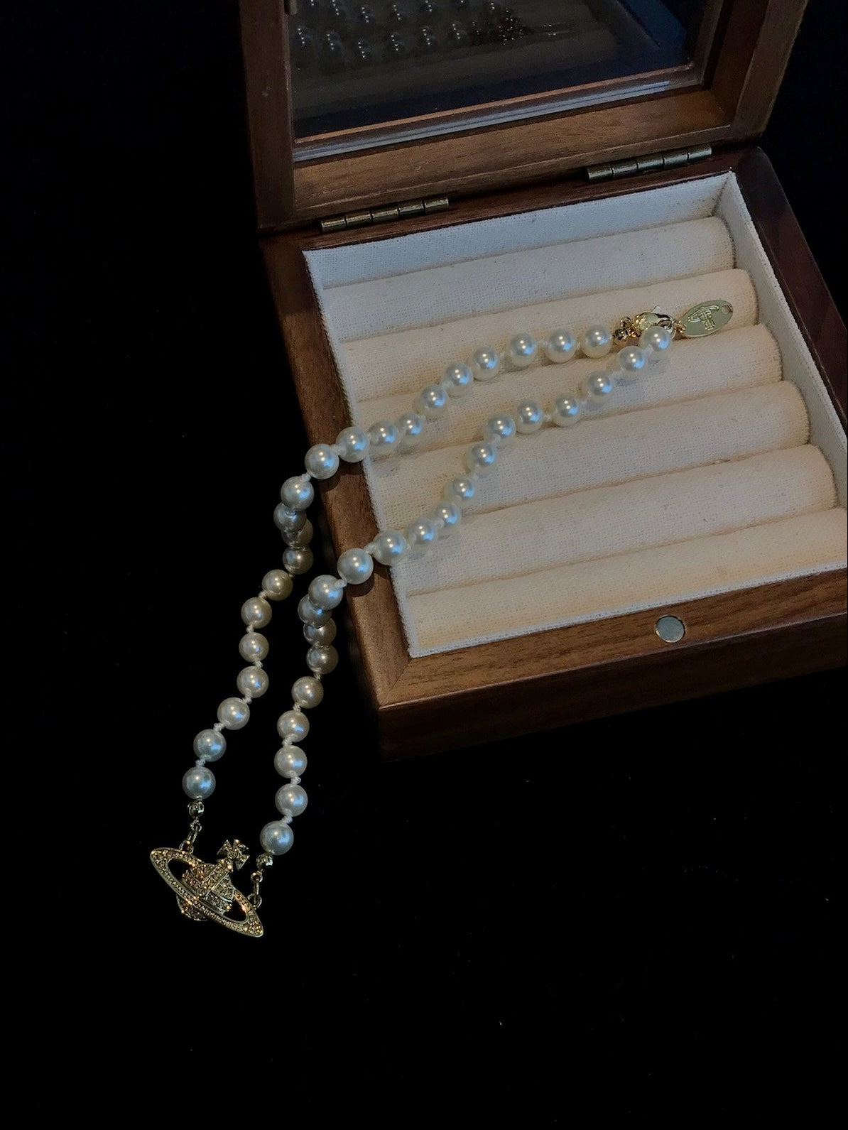 Vivienne Westwood Classic Pearl Orb Necklace (Gold Tone with Crystal)