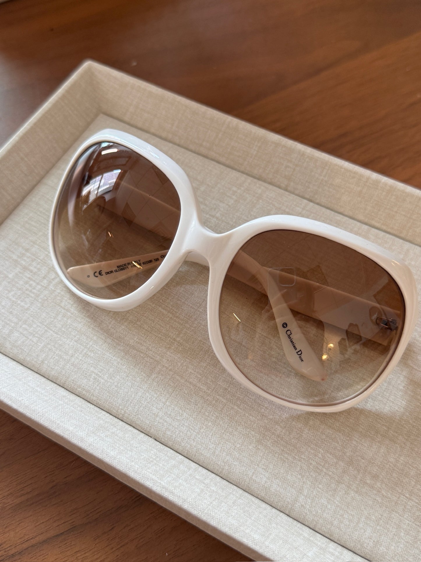 Dior White Oversized Logo Gradiant Sunglasses