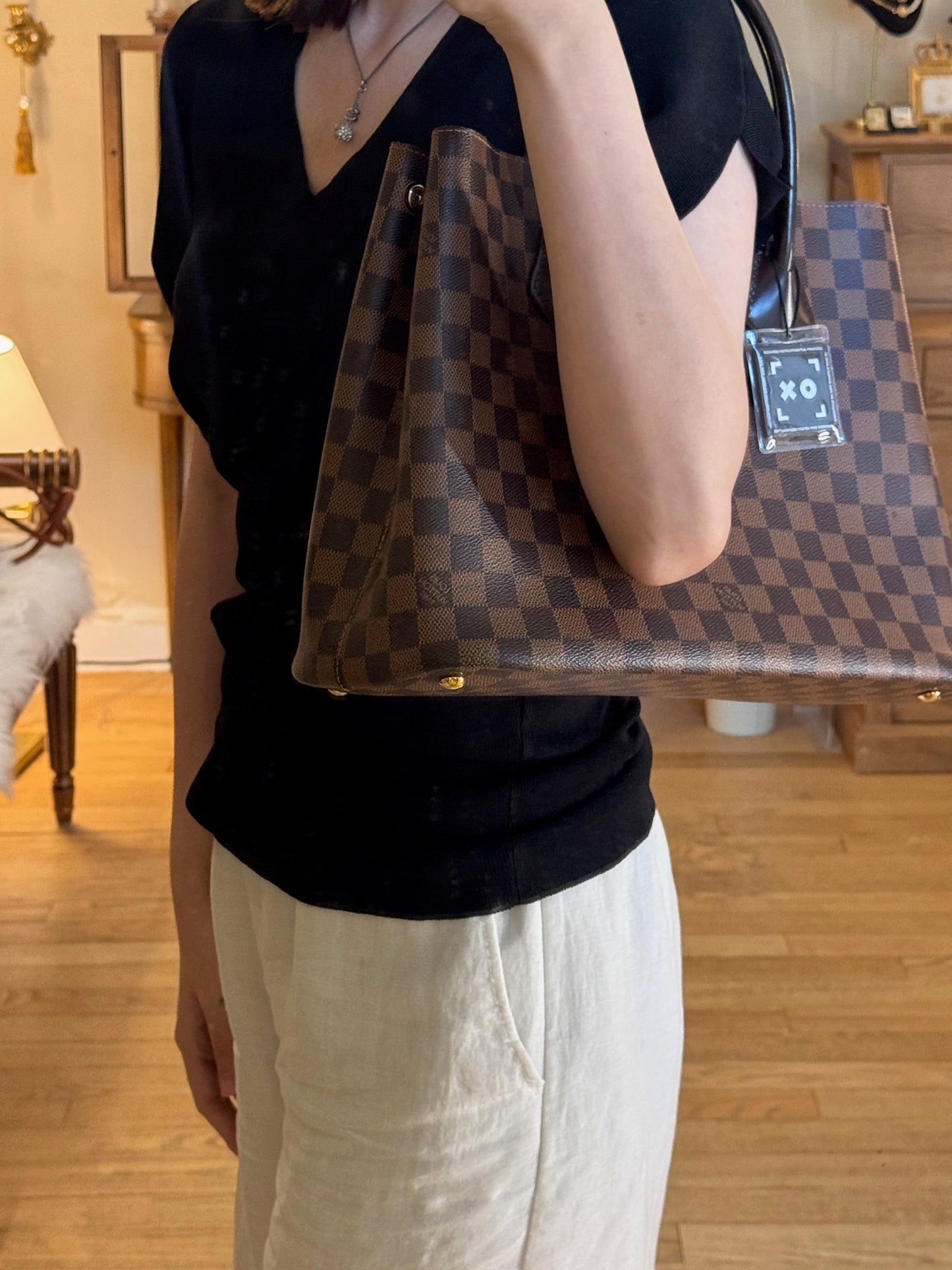 Louis Vuitton Damier Ebene Kensington Tote Bag