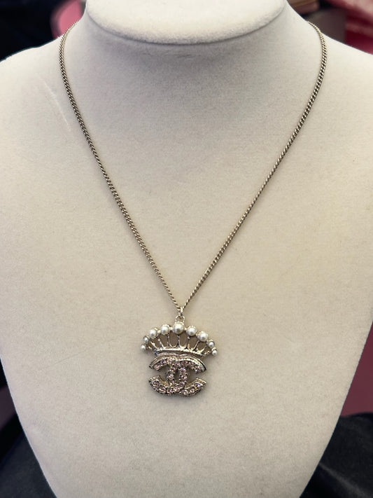 Vintage Chanel 2008 Pink Crystal CC Adjustable Sweater Necklace