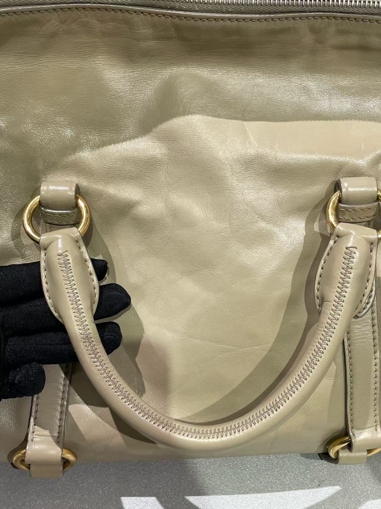 Miu Miu Vitello Lux Bow Satchel – Ivory