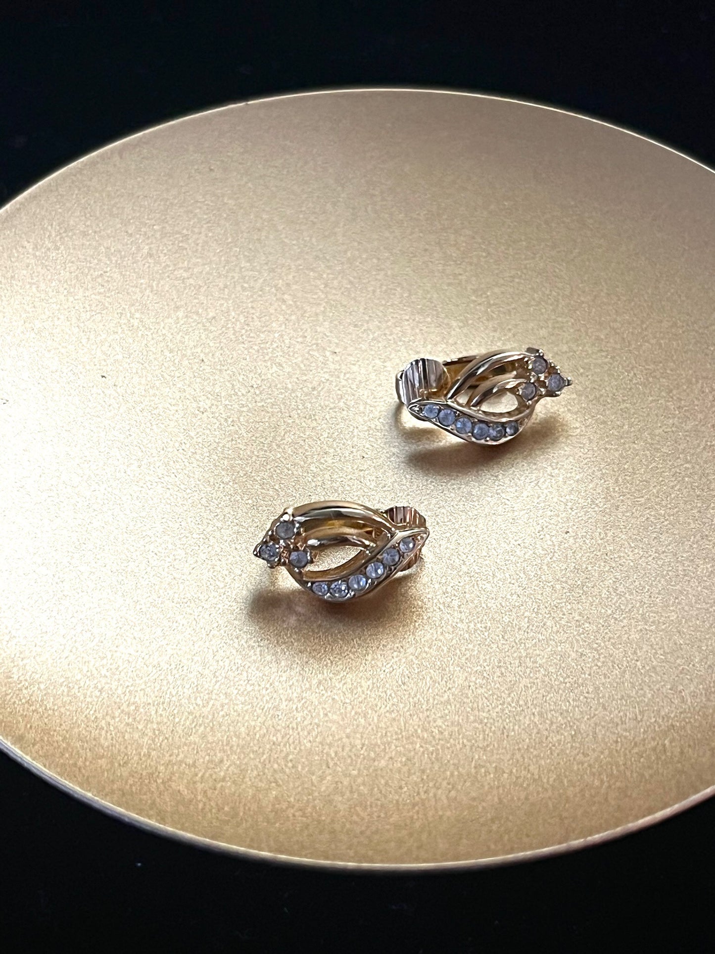 Vintage Dior Gold Leaf Crystal Double Hoop Ear Clips