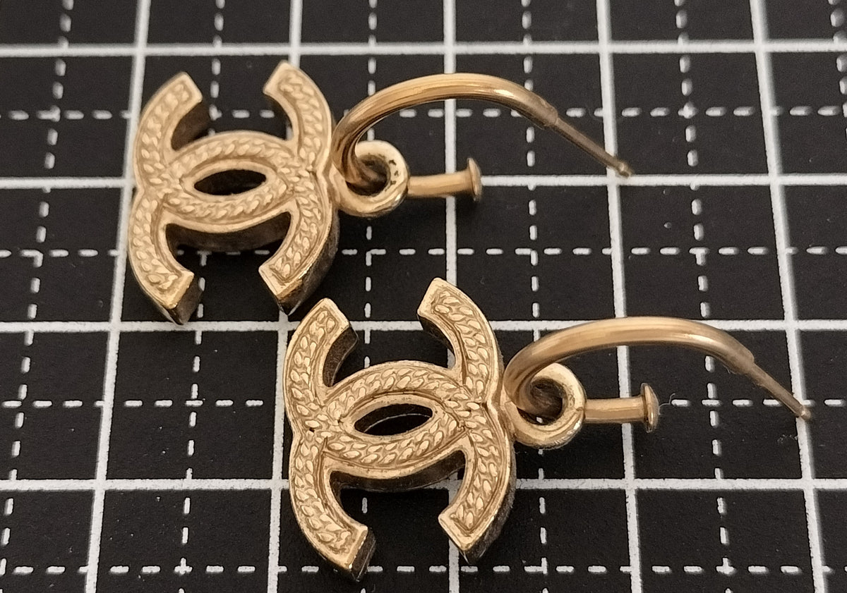 Chanel 2006 Golden Crystal CC Dangle Earrings