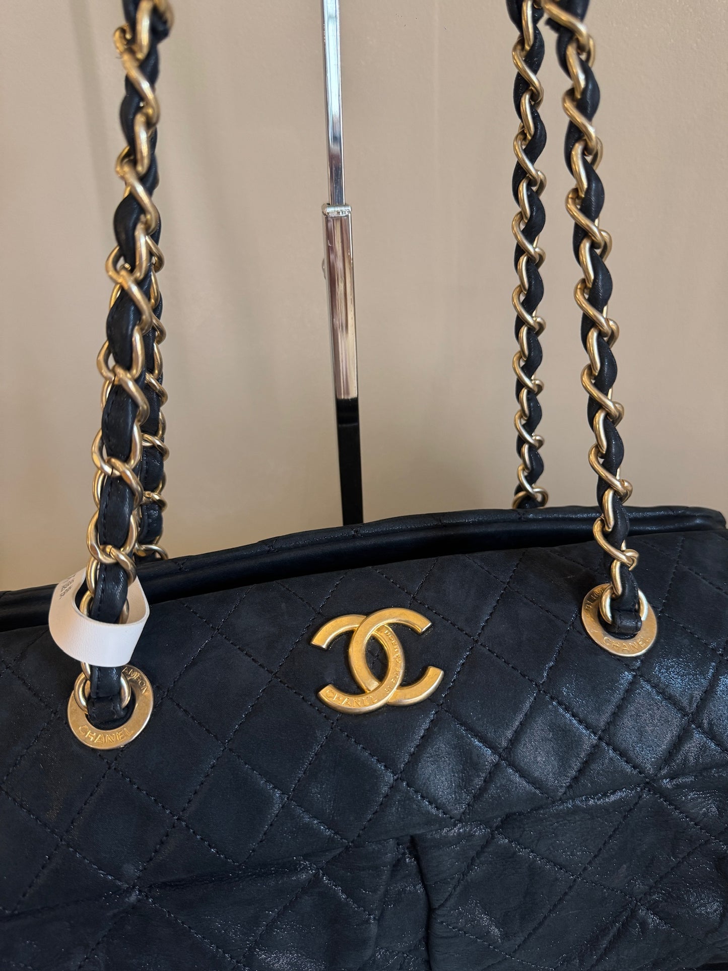 Chanel 2011 Quilted Leather CC Chain Bowling Bag