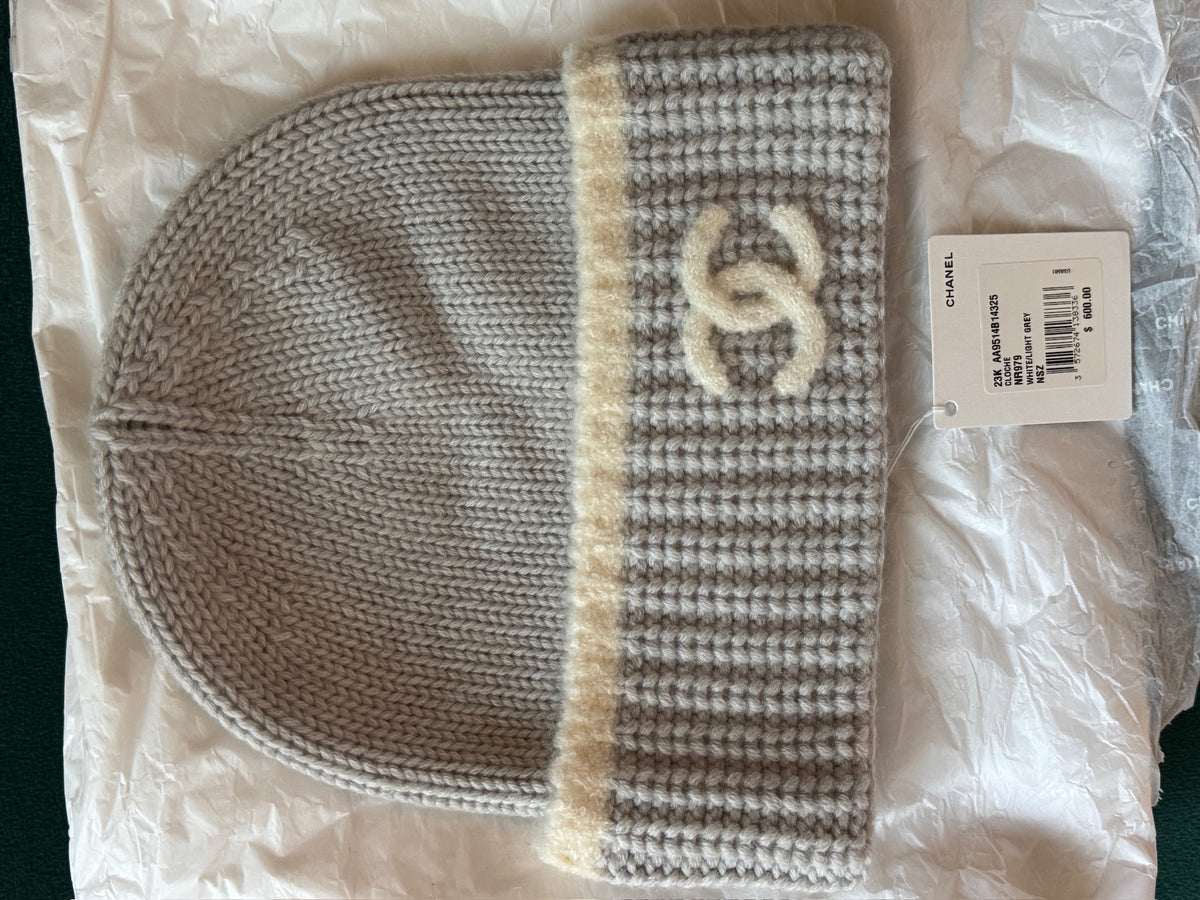 NWT 23K Chanel Grey Winter Beanie