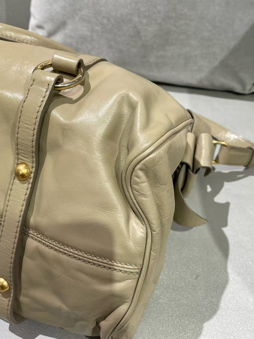 Miu Miu Vitello Lux Bow Satchel – Ivory