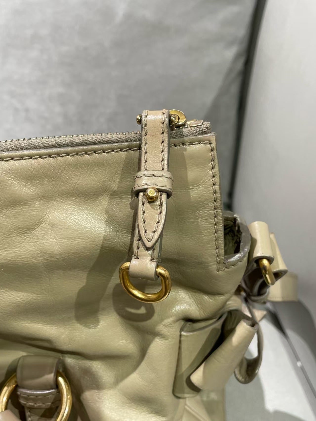 Miu Miu Vitello Lux Bow Satchel – Ivory