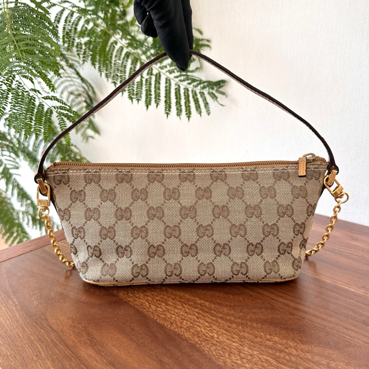 Gucci GG Canvas Chain Shoulder Bag – Beige/Brown