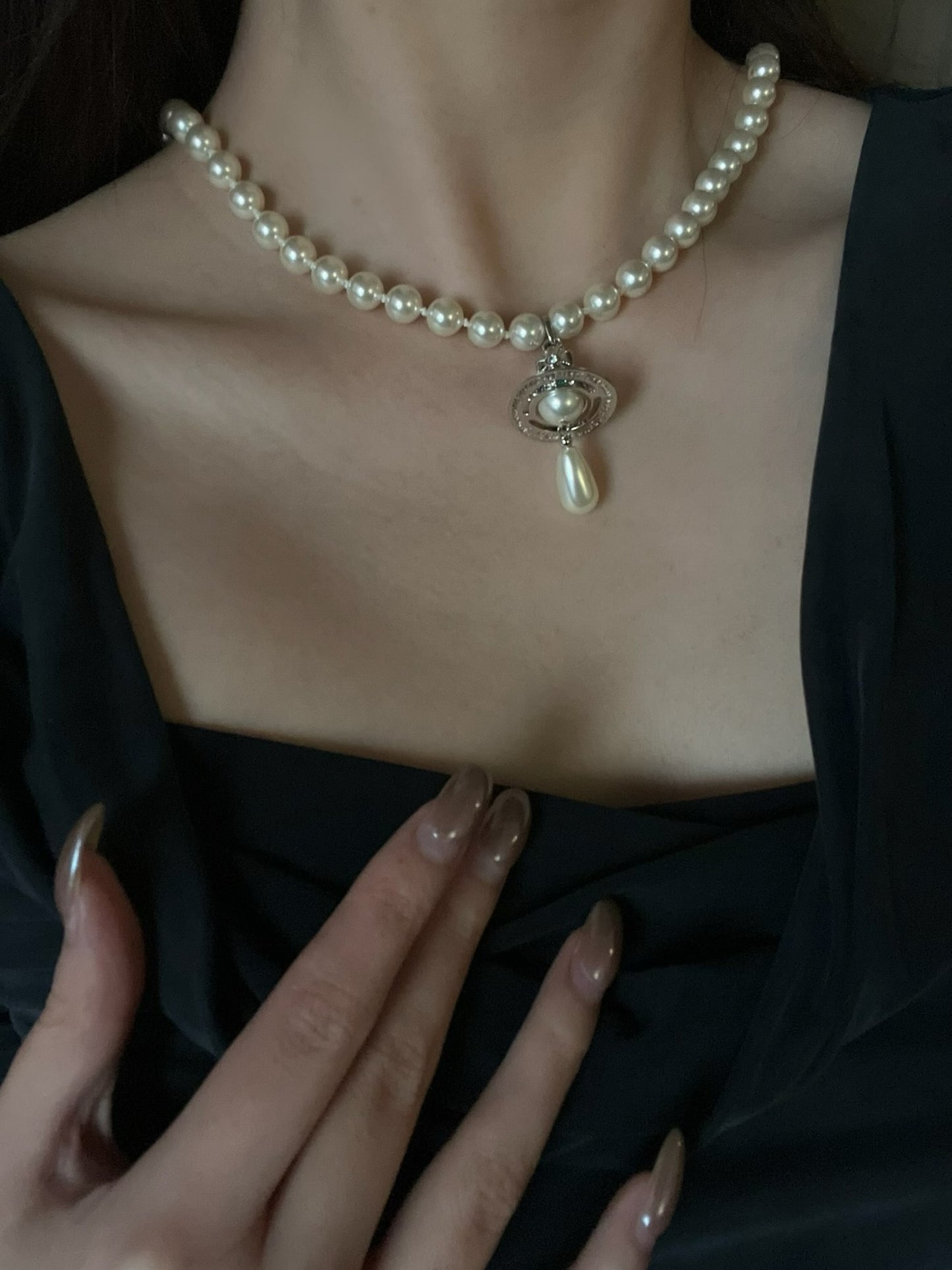 Vivienne Westwood Eternal Pearl Teardrop Choker