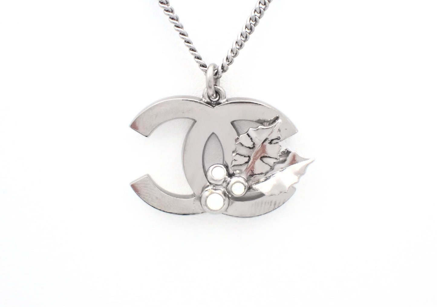 Chanel 2005 Black & Silver Double CC Wing Pendant Adjustable Necklace