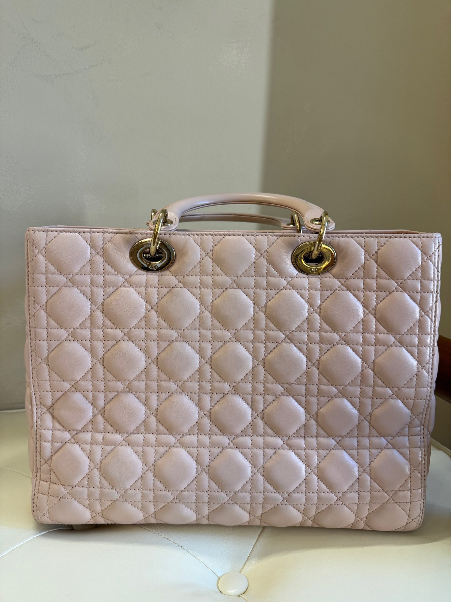 Dior Lady Dior Cannage Quilted Leather Large Tote Bag – Pink