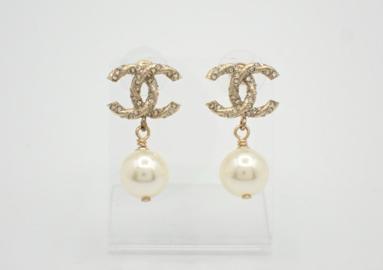 Chanel 2019 Crystal-Embellished Woven Pearl Earrings