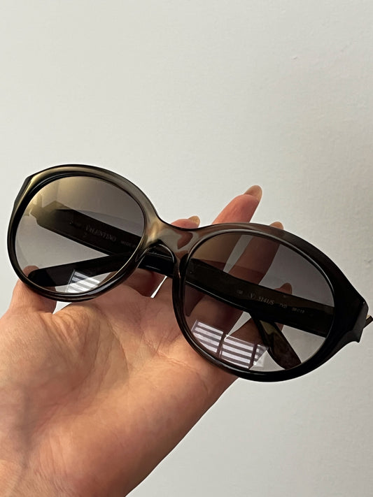 Vintage Valentino V Logo Oval Sunglasses – Translucent Dark Brown
