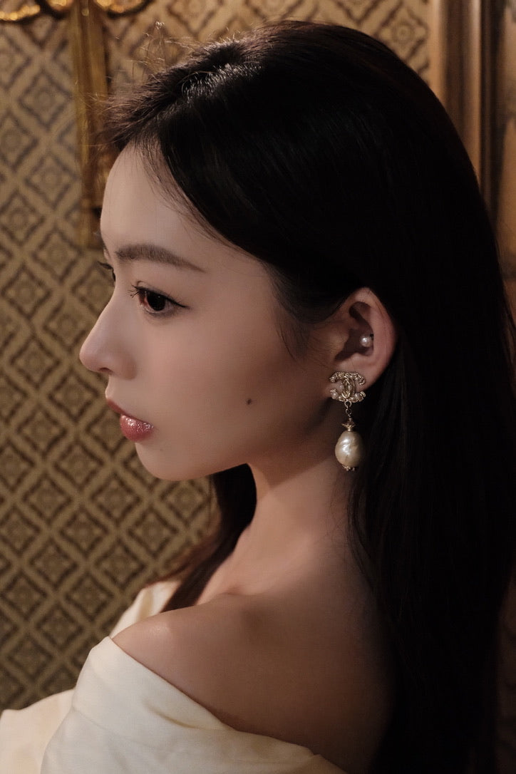 Chanel Vintage Pearl Drop CC Ear Clips