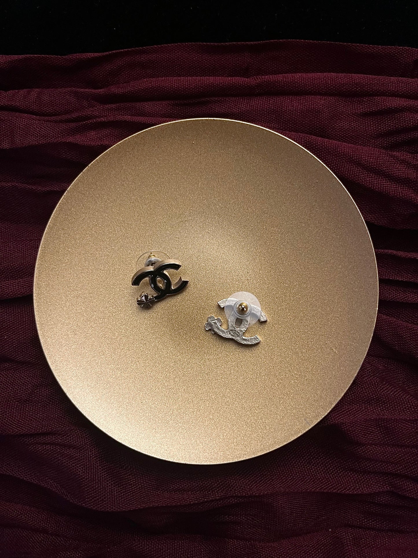 Chanel 2012 Black & Gold Clover CC Stud Earrings