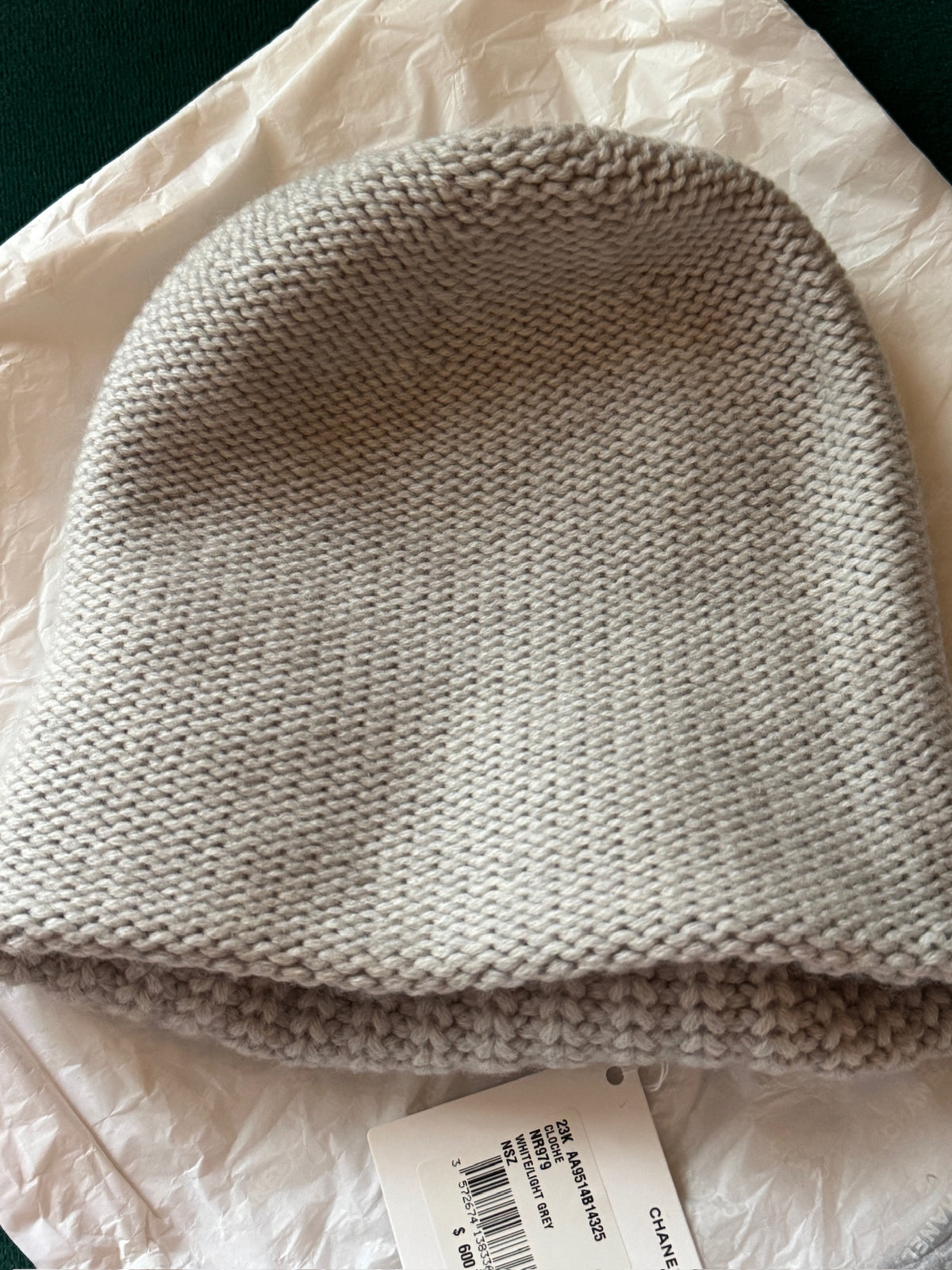 NWT 23K Chanel Grey Winter Beanie