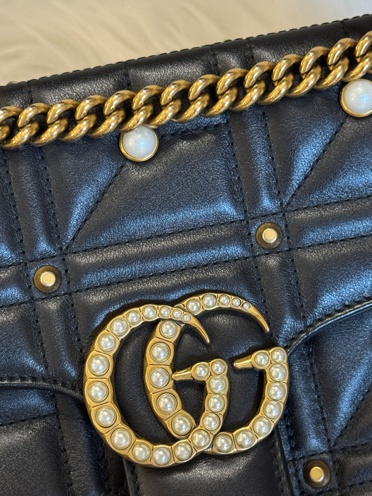 Gucci GG Marmont Pearl Stud Matelassé Chain Shoulder Bag