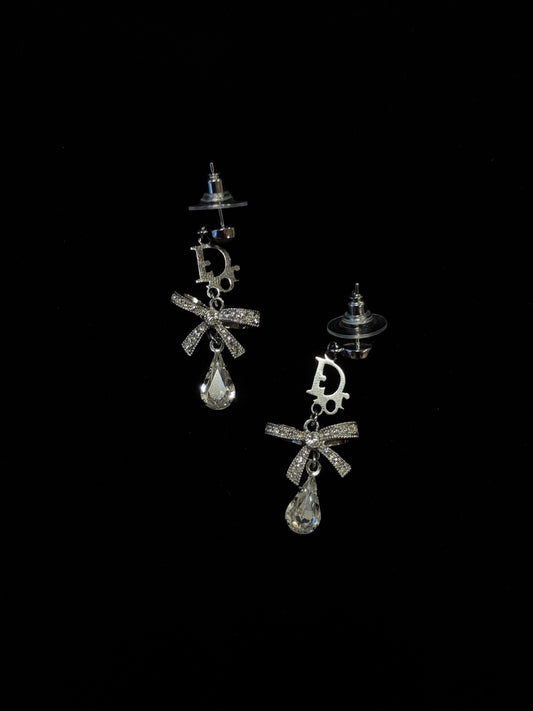 HOLD* Vintage Dior Crystal Bow Drop Earrings – Silver Tone