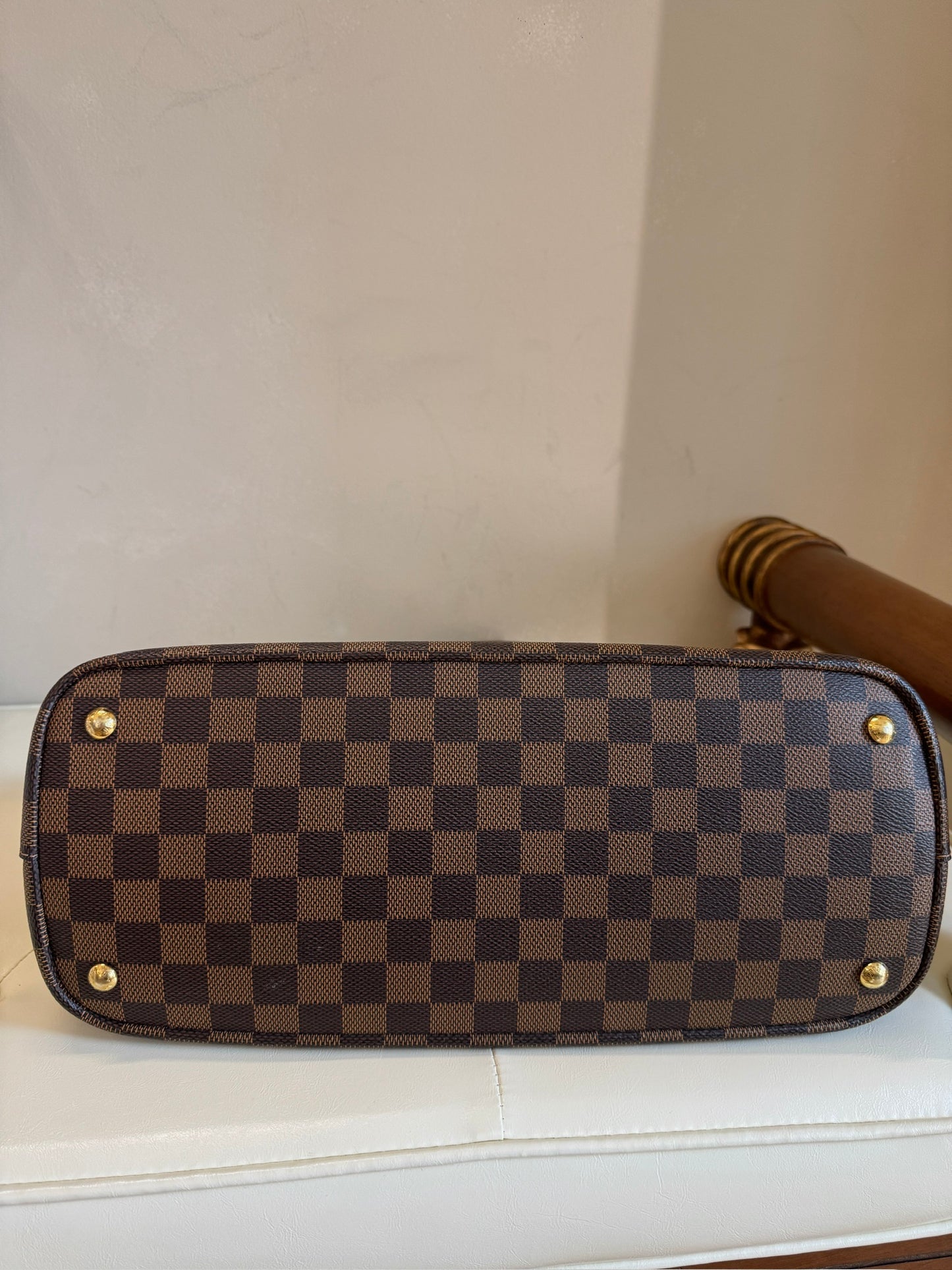 Louis Vuitton Damier Ebene Kensington Tote Bag