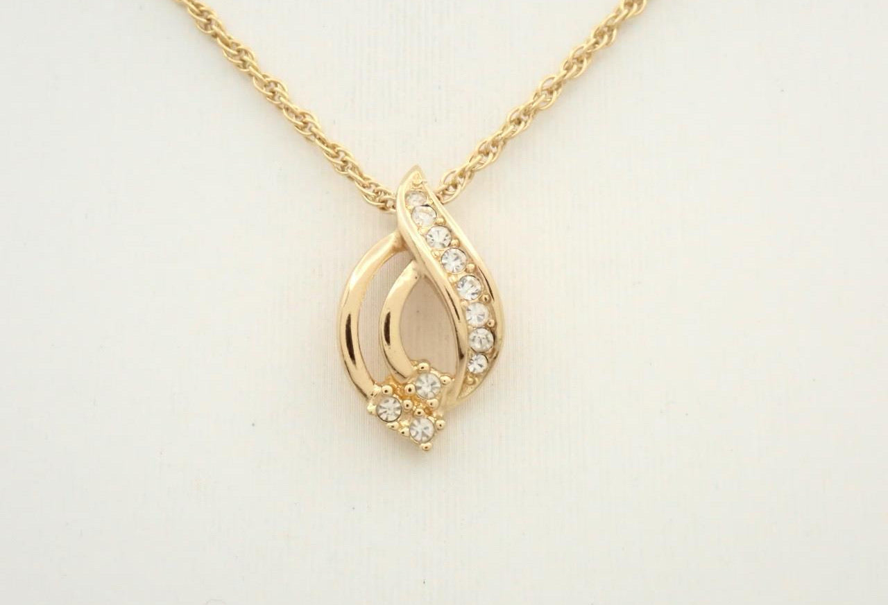 Dior Gold-Tone Crystal Teardrop Pendant Necklace