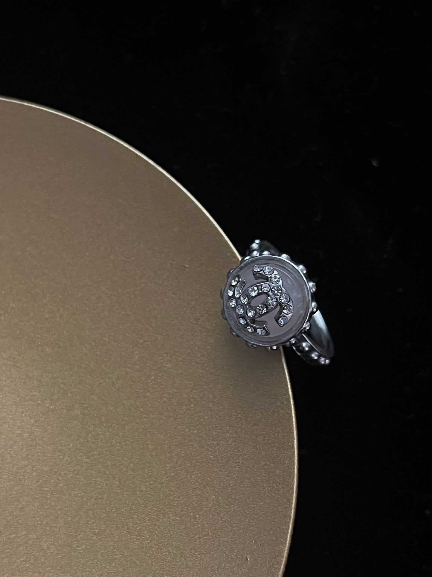 Vintage Chanel 2002 Moonlight Pearl Ring