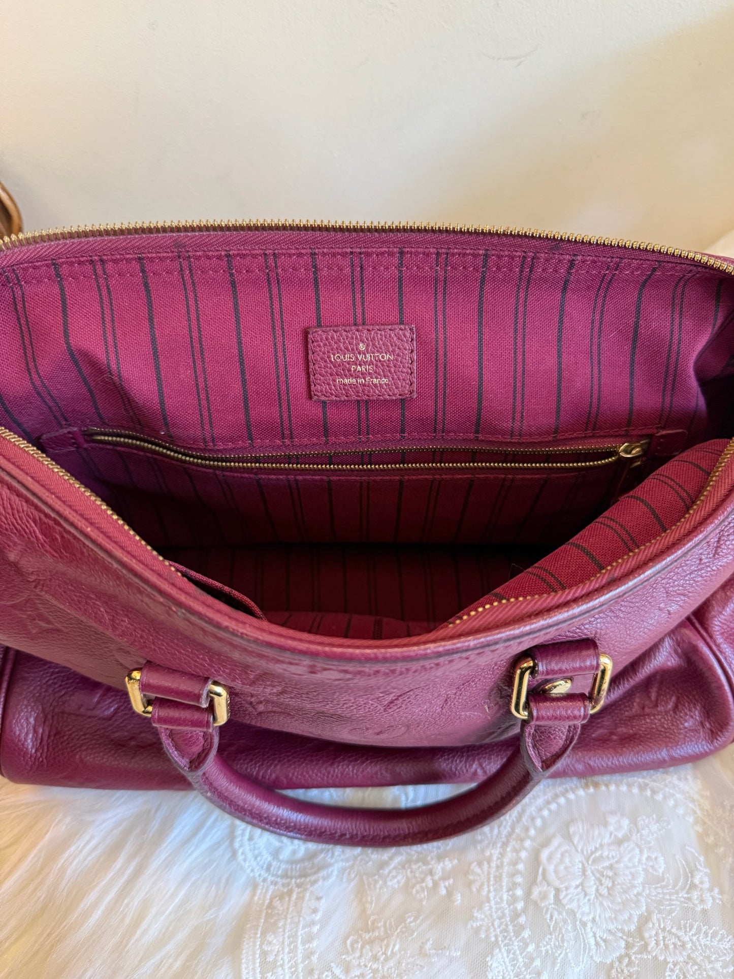 Louis Vuitton Monogram Empreinte Speedy 30 – Burgundy