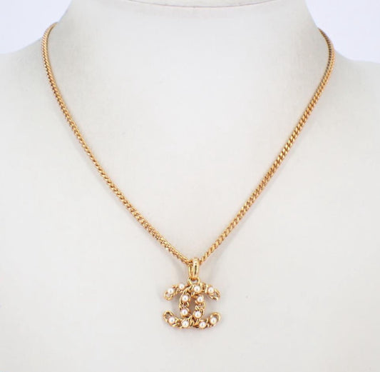 Chanel Vintage Pearl CC Pendant Necklace (plated gold)