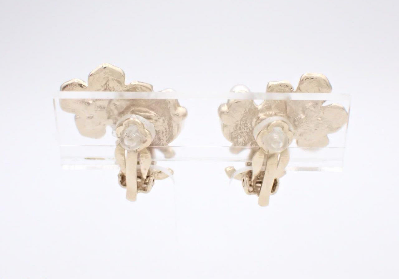 Chanel Floral Pearl Cluster Clip Earrings