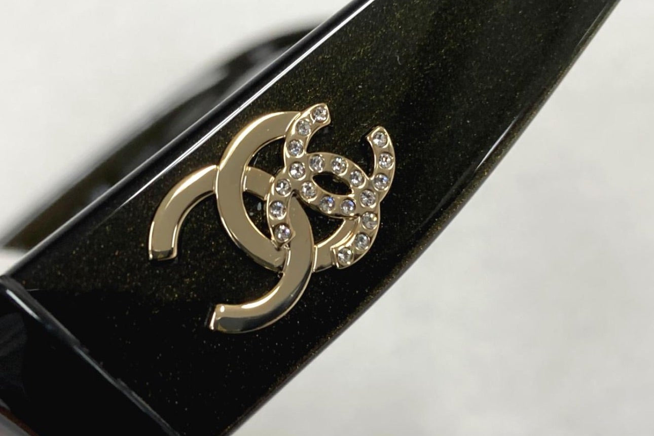 Vintage Chanel Black Round Sunglasses with Crystal CC Logo